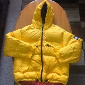 Men's Large VINTAGE Tommy Hilfiger Puffer Jacket
